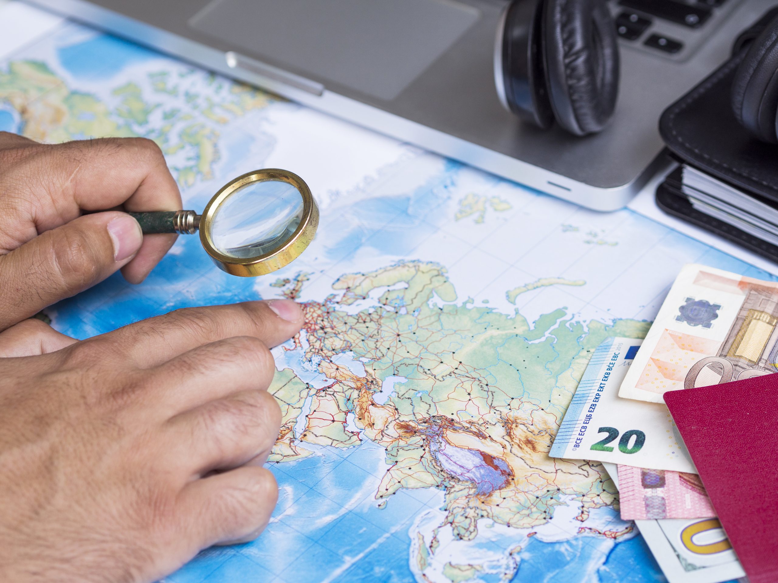 How to Choose the Right Country for Immigration